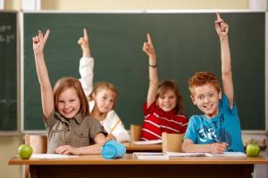 Dlaczego nie należy posyłać „niedojrzałych” dzieci do szkoły Czy warto posyłać dziecko do szkoły wcześniej?
