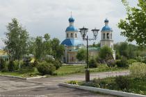معبد رسولان عالی پیتر و پولس در کلیسای Yasenevo Novoyasenevskaya