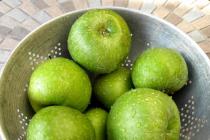 سیب "Grennie Smith": سود بزرگ برای سیب بدن Gennie Smith توضیحات